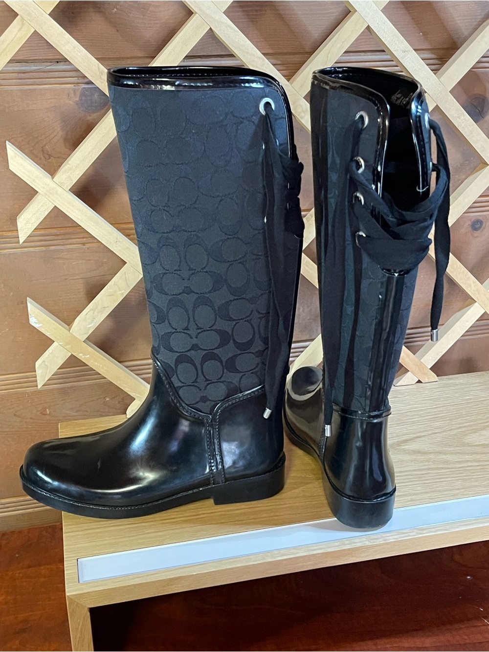 Coach New York “Tristee” Tall Signature Rain Boots / Blk  Corset Lace Back Sz 9B